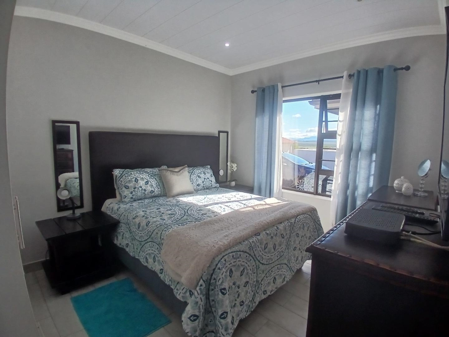 2 Bedroom Property for Sale in Dana Bay Western Cape